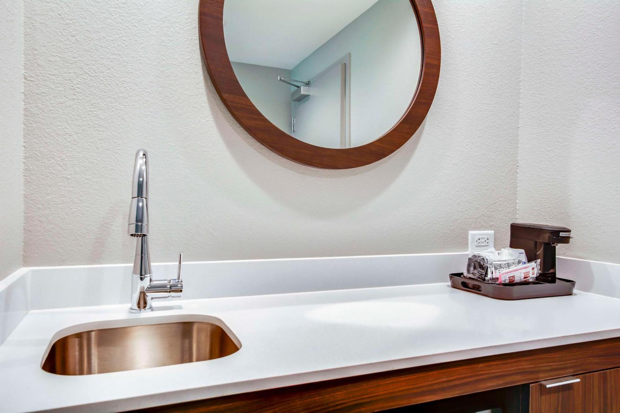 Hampton Inn & Suites By Hilton Louisville East Oxmoor Zewnętrze zdjęcie