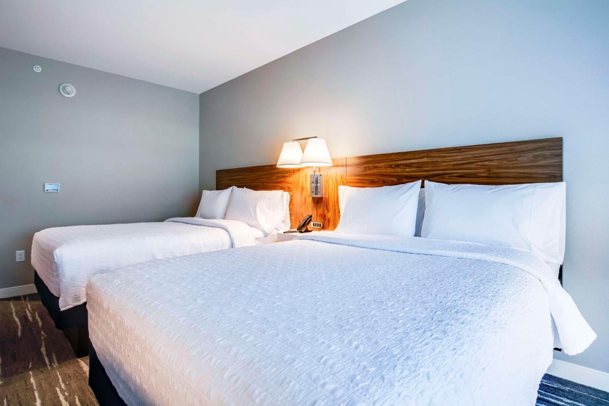 Hampton Inn & Suites By Hilton Louisville East Oxmoor Zewnętrze zdjęcie